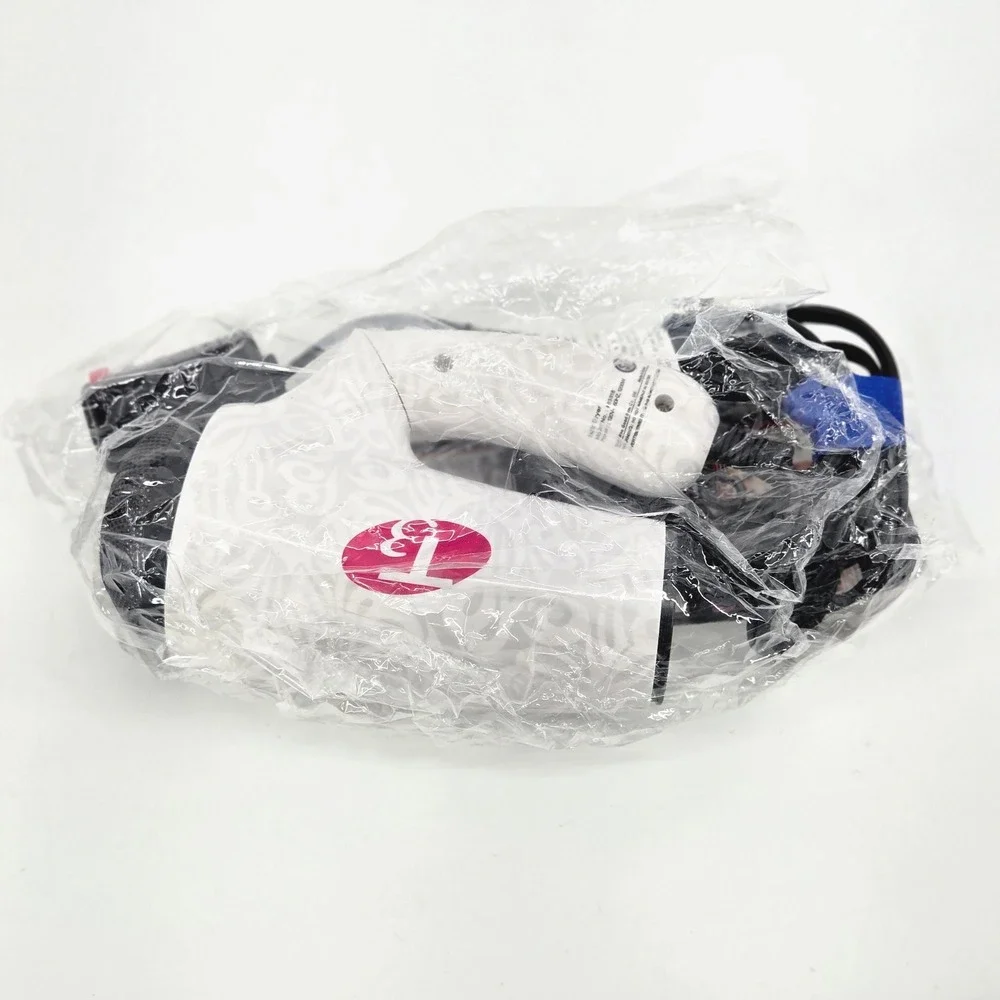 T3 Bespoke Labs 83818 Overnight Tourmaline Travel Foldable Hair Dryer White NEW
